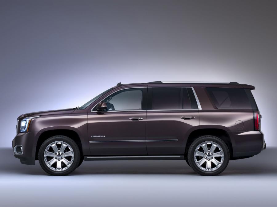  GMC Yukon Denali 2015 года  (фото 2 из 52)